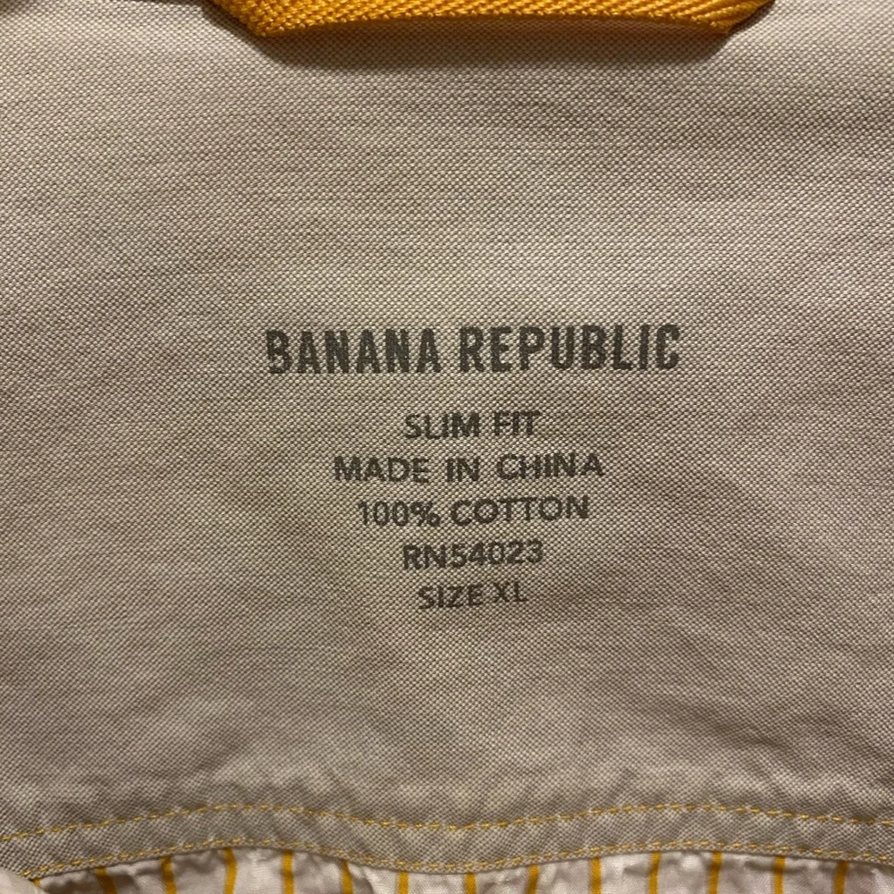 Banana Republic snap up shirt slim fit